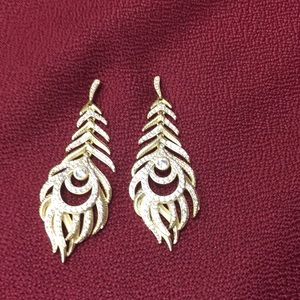 Kendra Scott Gold feather earrings